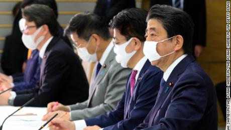 Japan announces emergencies related to the coronavirus pandemic