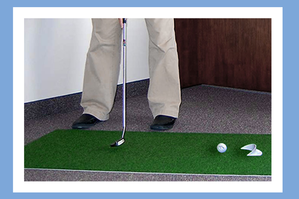 14 indoor and outdoor golf accessories suitable for summer promotions