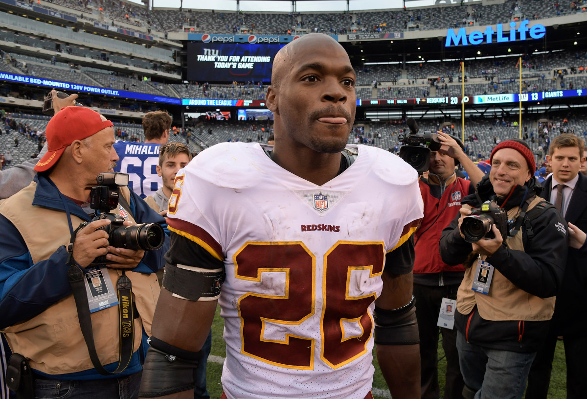NFL star Adrian Peterson will 'without doubt' kneel to the national anthem