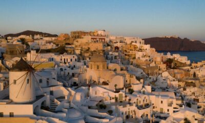What happens in Santorini when the 'engine' of tourism stops