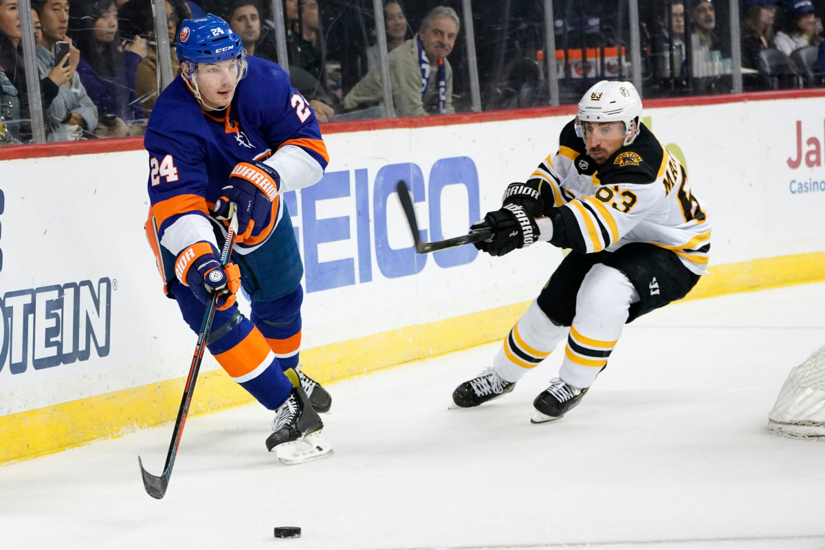 Why Scott Mayfield likes the Islanders title opportunity if the game continues