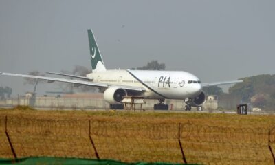 Nearly 1 in 3 pilots in Pakistan have fake licenses, the flight minister said