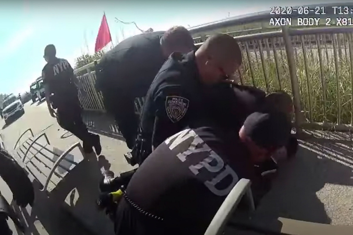 ‘Never use chokehold: 'The NYPD warned the police about the new law after the first officer was charged