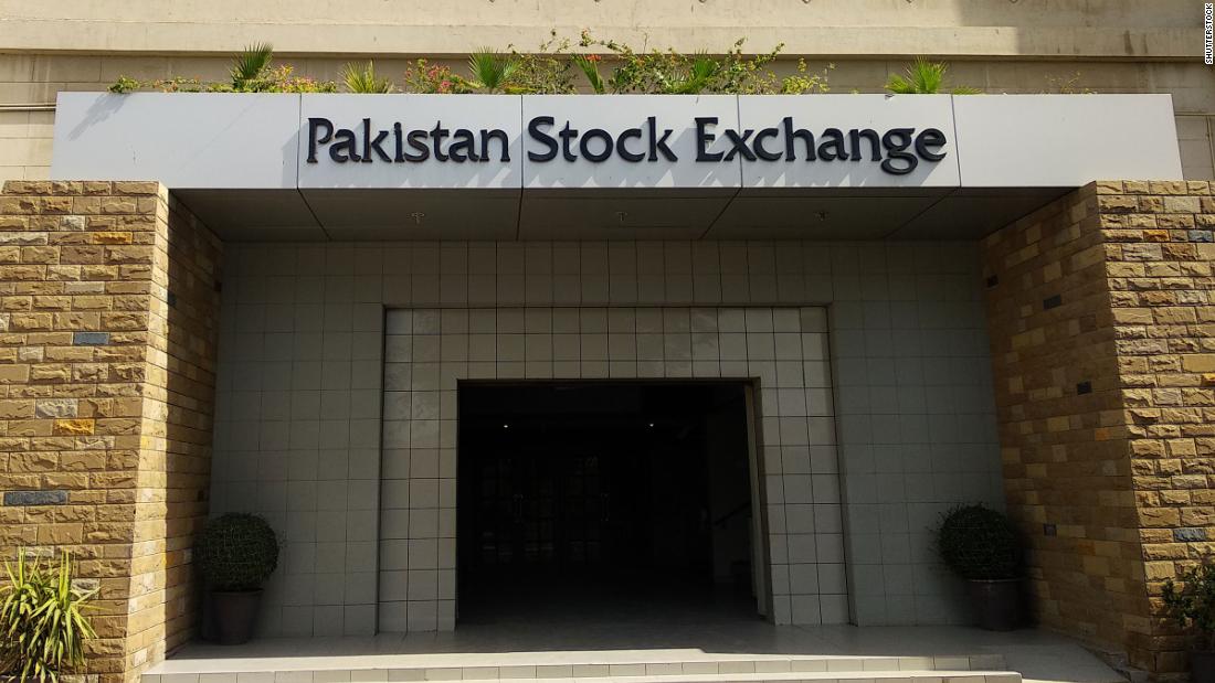 Pakistan Stock Exchange: Mulitple dies after gunmen storm PSX in Karachi