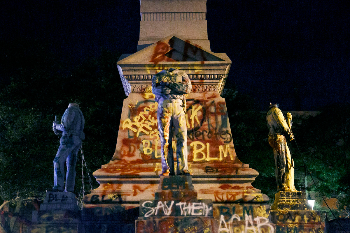 Confederation, the statue of Columbus was destroyed throughout the US amid protests