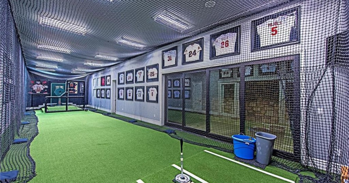 Harun Rowand Baseball sells Vegas luxury homes with indoor batting cages