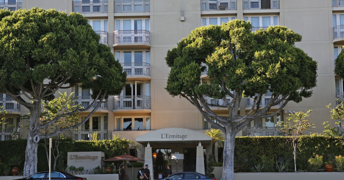 The L'Hermitage Hotel is sold for at least $ 100 million