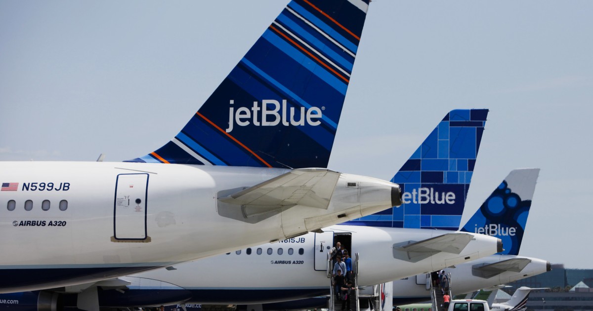 JetBlue leaves Long Beach Airport, moving operations to LAX