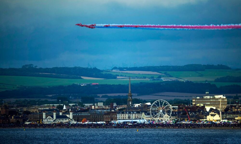 Red Arrows set to soar over Scotland to mark 75th anniversary of VJ Day