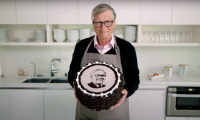 Bill Gates offered a hilarious gift to Warren Buffett on his 90th birthday