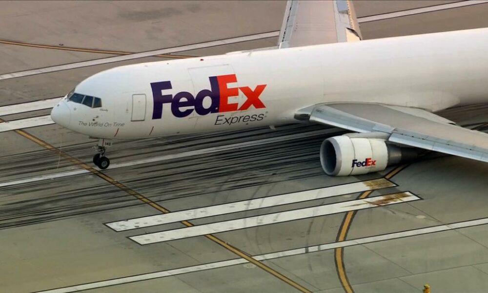 FedEx cargo jet makes pre-dawn emergency landing in Los Angeles