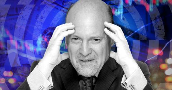 ‘Clueless’ investors just keep driving this ‘stupidly bullish’ stock market higher, CNBC’s Jim Cramer says