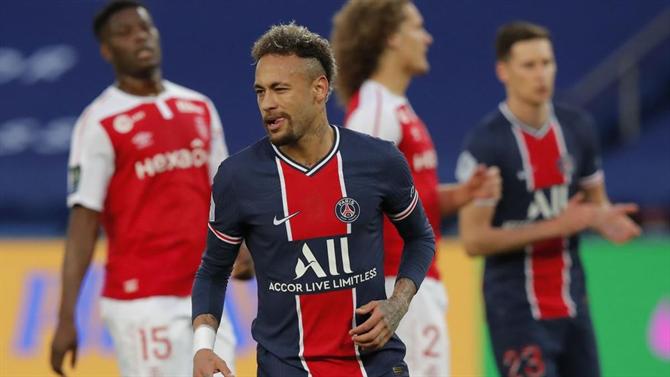 BALL - Lille slipped, PSG wins and title is determined in last round (France)
