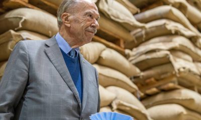 Portuguese coffee billionaire boosts living standards in his hometown - 05/29/2021 - Folha Seminars