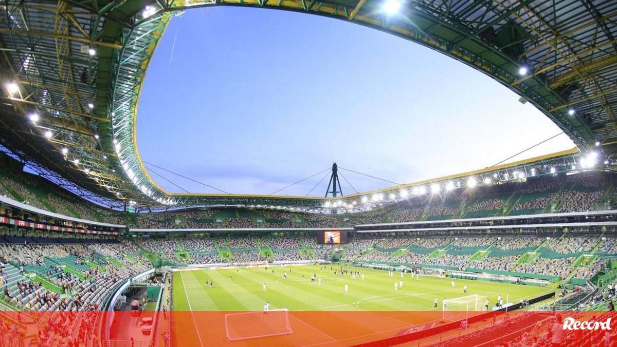 Sporting punished with a ban on the game and fined almost 10 thousand euros - Sporting