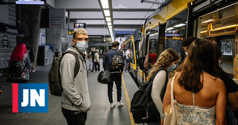 Metro passengers admit contactless payment is attractive