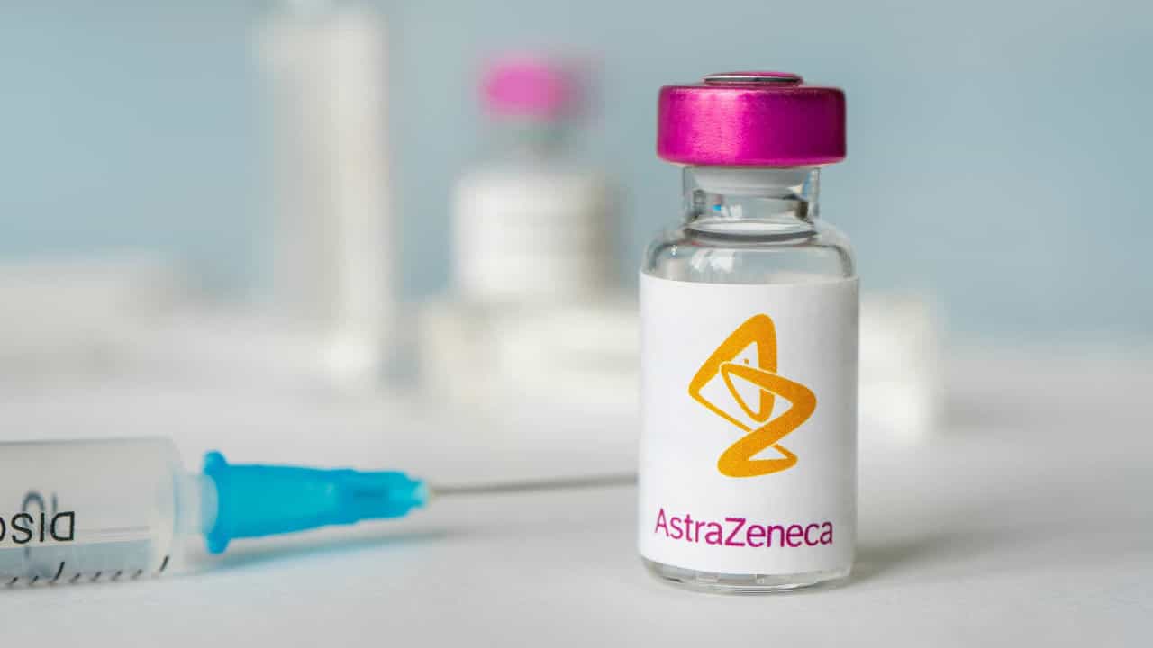 A single dose of AstraZeneca prevents 90% of hospitalizations and 70% of cases.