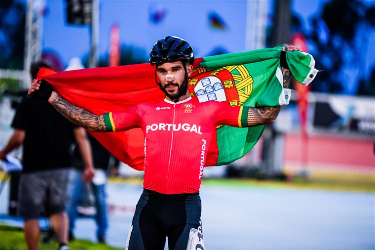 Portugal won the first adult gold medal in speed skating history