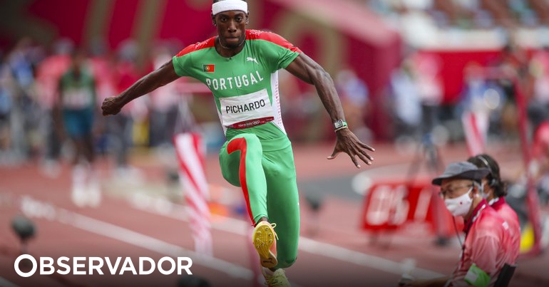 Pedro Picciardo in the race for the gold medal in the triple jump - The Observer