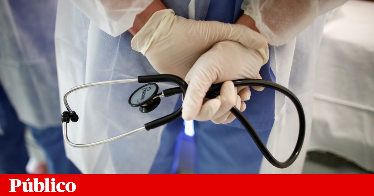 British Doctors Challenge Portugal's Minister of Higher Education |  Health