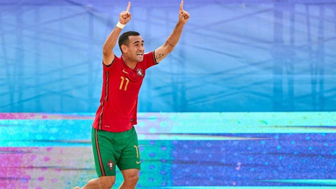 A BOLA - Leo Martins among the finalists for the title of the best player in the world (beach soccer)