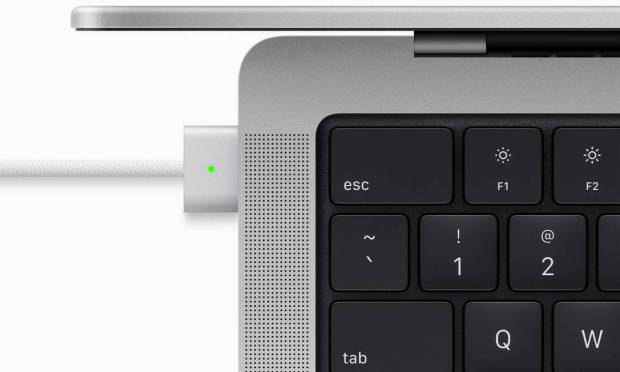 The new MacBook Pro comes with an iPhone compatible MagSafe charger.  Photo: information disclosure.