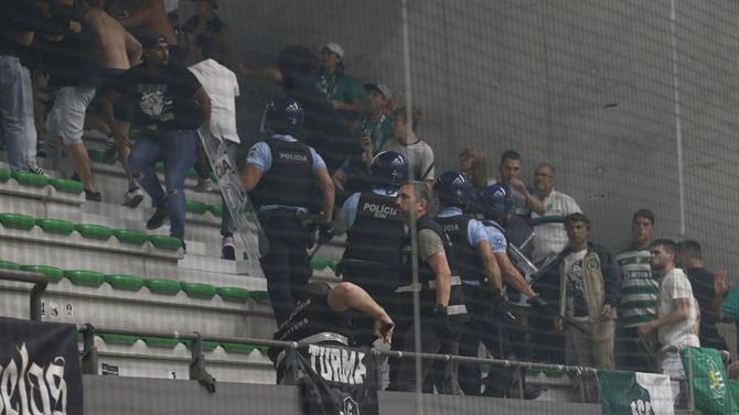 BOLA - PSP confirms 2 arrested and 10 identified after Sporting Benfica (roller hockey)