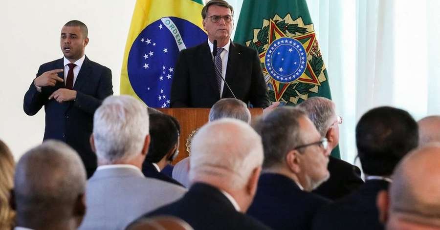 “Bolsonaro’s event with the ambassadors was not of a political nature,” says LP.