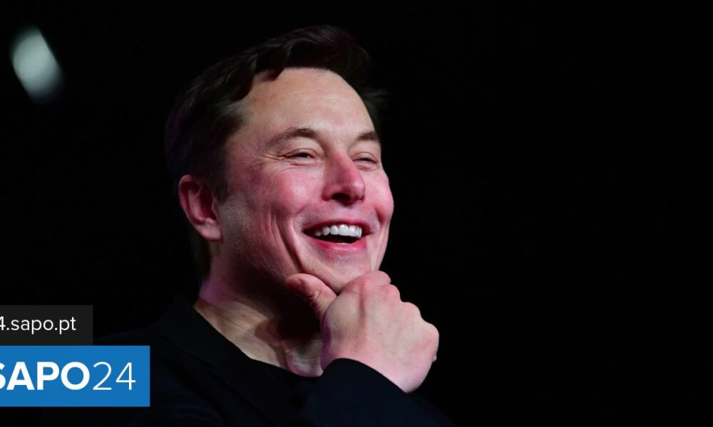 Elon Musk has stopped buying Twitter.  The company has already reacted and will sue the mogul if the deal falls through.