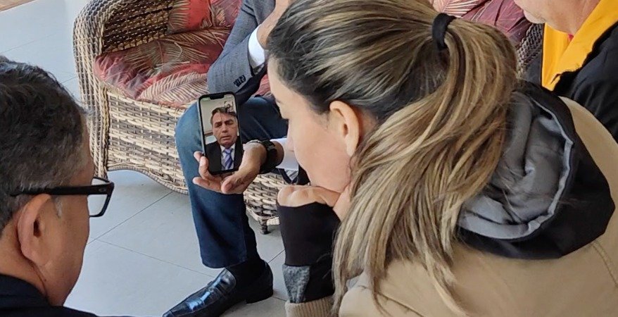PT's widow says Bolsonaro is 'politically exploiting' tragedy