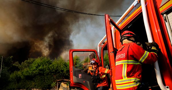 The Portuguese government declares a state of emergency from Monday to Friday