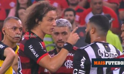 VIDEO: David Luiz catches up with the Hulk in a red-hot Flamengo-At.  miner
