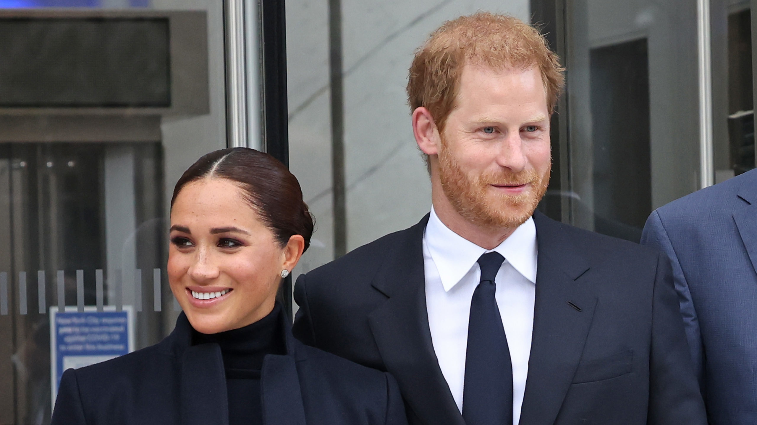 Harry and Meghan Markle have been warned to lock themselves in their home after a lion was spotted nearby.