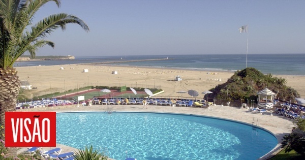 Algarve municipalities to close swimming pools in September