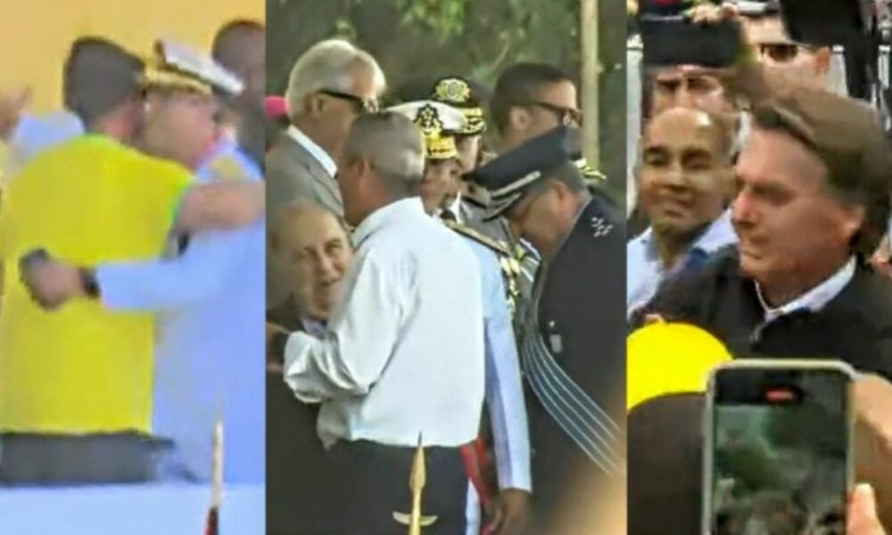 Bolsonaro arrives for a political rally in RJ with the military leaders on the platform.