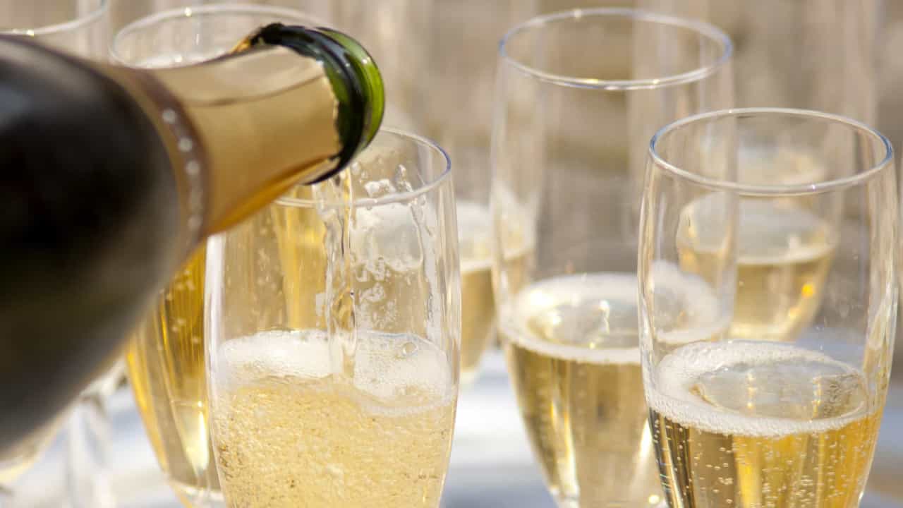 It costs less than 12 euros, is Portuguese and one of the best sparkling wines in the world.
