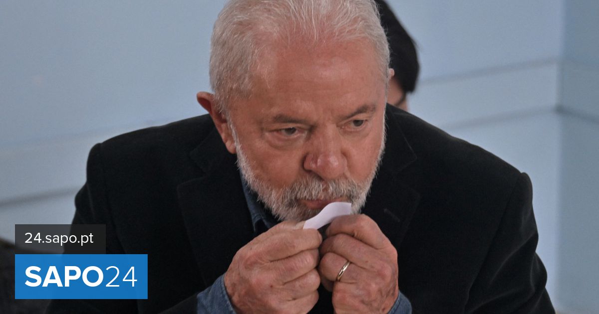 Brazil: Lula voted his political birth and kissed the ballot - Atualidade