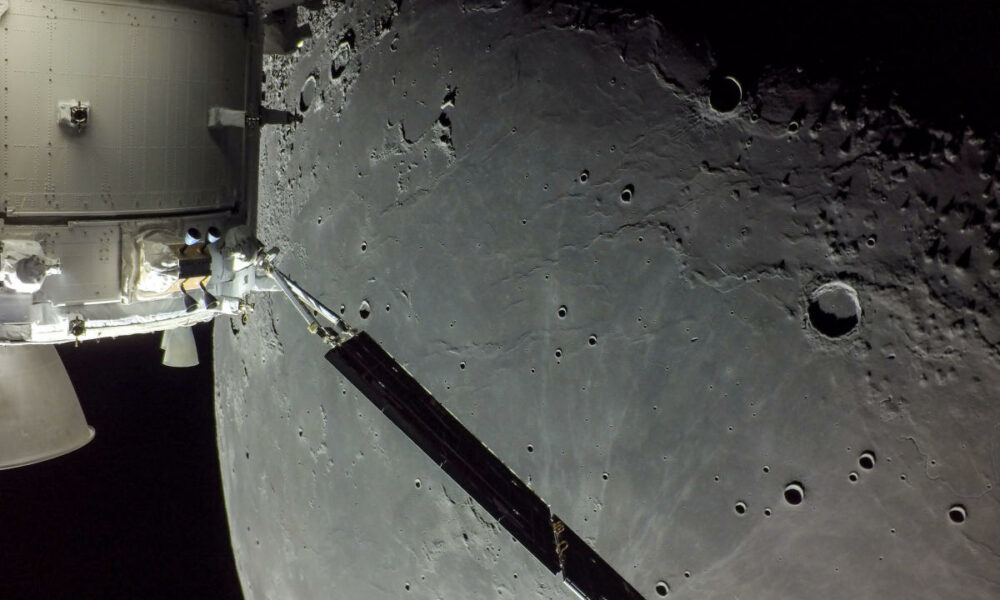 NASA releases images of the Moon from Orion's last flyby