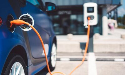 Are electric vehicles replacing petrol and diesel...?  🇧🇷