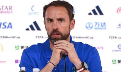 A BOLA - Southgate believes in title and asks fans to calm down (England)